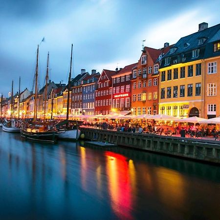 Famous Lakes Apt - City Central Copenhagen Exterior photo